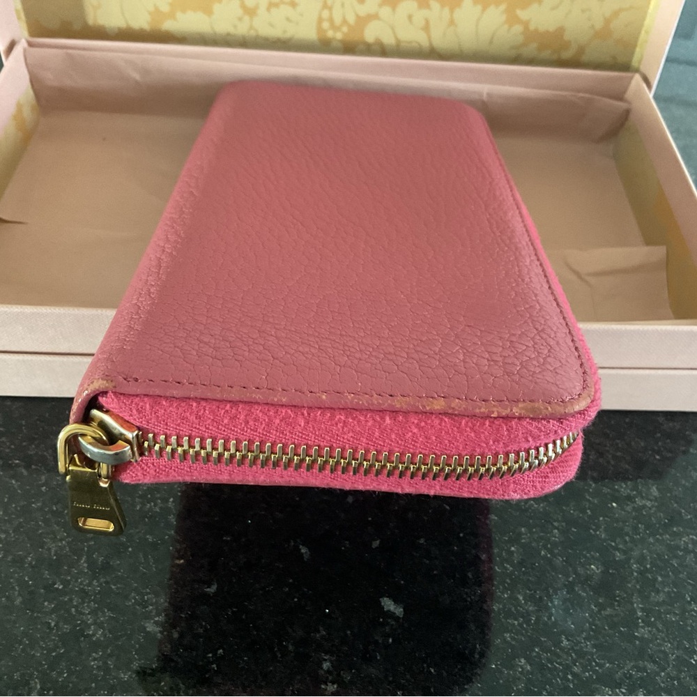 ❌SOLD. Miu Miu Zippy Raspberry Wallet - Picture 7 of 11